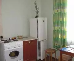 сдаю 1 комнатную по ул. Жердева 15 - 2