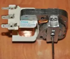 Вентилятор охлаждения от микроволновки Erisson - 3