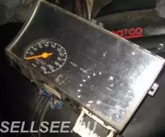 Audi 100 44 Щиток приборов - 2