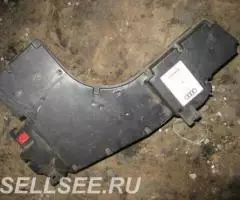 Сабвуфер штатный оригинальный для Audi 100 - 2