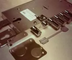 Нужно вскрыть дверь-заменить замки частный мастер без ... - 2