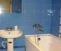 Сдается посуточно и по часам отличная квартира в центре . .. - 4