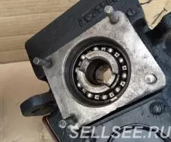 Редуктор и Г распределитель на Львовский а погрузчик. - 4