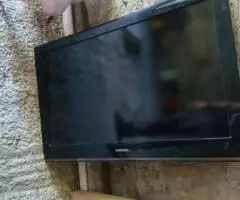 Samsung LE40B530P7W XRU LED - 4