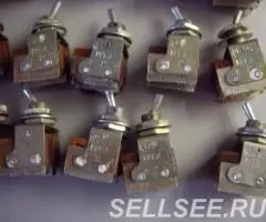 Тумблер малогабаритный МТ3 - 3