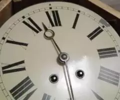 Старинные часы с боем. Корпус изготовлен из дуба. - 3