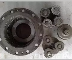 Редуктор хода Hitachi EX30, MAG-18V-250 KYB - 2