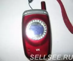 VK Mobile VK320 Swarovski Red