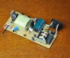 Блок питания регулируемый 4,5-24В 0,7А - 3