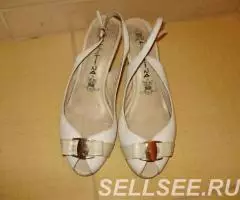 продаю кожаные босоножки, б у. - 2