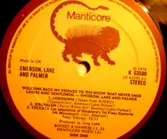 Emerson, Lake And Palmer Welcome Back My Friends To The ... - 4
