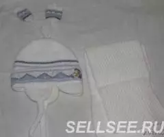 новая шапка с шарфом вязка букле зелёная и белая - 2