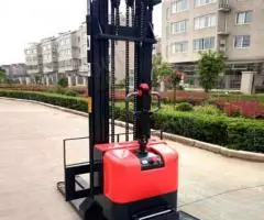 Штабелеры самоходные для склада - 3