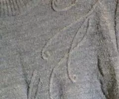 Джемпер тонкий. выделка букле. Шерсть 20 . Размер 48-46. - 2