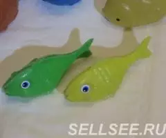 две пластмассовые рыбки Польша СССР. - 4