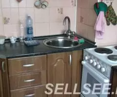 сдам 2х комн. кв. Строителей 22 - 4