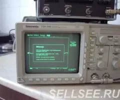 Осциллограф Tektronix TDS-340 Цифровой.