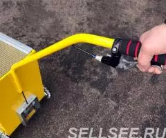 Тележка для посыпания битумных швов каменной крошкой - 3