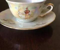 Чашки кофейные с блюдцами Мадонна . Югославия - 2