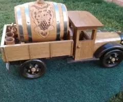 Дубовые бочки на тележке - 4