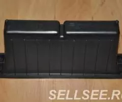 Ящик передней консоли на Nissan Note - 2