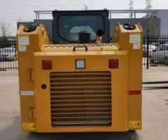 Мини погрузчик XCMG XC760K - 4