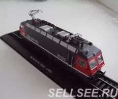 Локомотив Re 4 4 IV Nr. 10101 1982 - 4