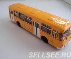 Автобус марки Лиаз 677м - 2