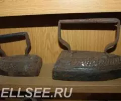 утюги старинные разные. - 2