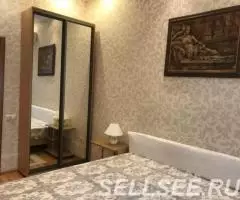 Сдаётся кв-ра в центре евро-ремонт 55 тыс - 4