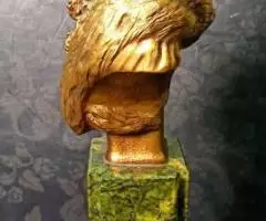 Бюст Александра Федоровна на камне - 2