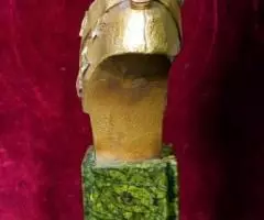 Бюст адмирал Фёдор Ушаков на камне - 2