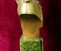 Бюст адмирал Фёдор Ушаков на камне - 4