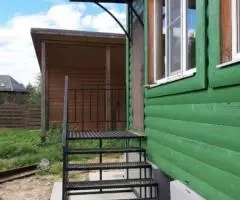 Крыльцо на металлокаркасе с козырьком. - 3