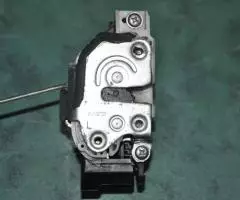 Замок передней левой двери Mitsubishi Lancer - 6