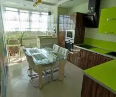 Продаю 2-комн квартиру, 62 кв м - 2