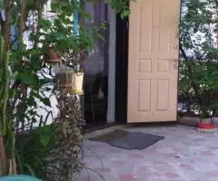 У входа в парк Ессентуки тихий домик с ПАРКОвкой у дома - 8