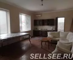 Продаю  дом , 200 кв.м , кирпичный - 3