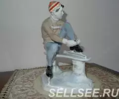 Фарфоровая статуэтка Конькобежец, ЛФЗ - 3