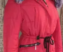 Красная зимняя куртка с капюшоном, р. 44-46 - 2