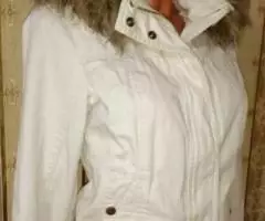 Куртка на меховой подкладке, р. 42, шапка в подарок - 2