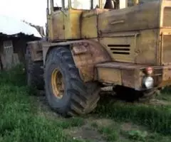 Фронтальный погрузчик на базе трактора K-700 Кировец - 3