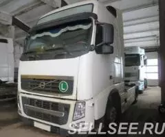 Тягач Volvo FH 500, XL, 2 спальника х 10 шт.