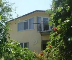 Третий этаж частного дома в Кастрополе. Две отдельные ... - 2