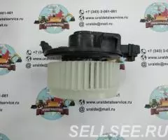 Мотор отопителя XB00001057 Hitachi - 2