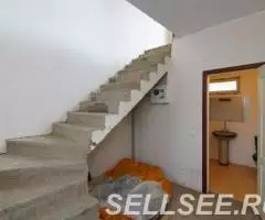 Продаю  дом , 85 кв.м , кирпичный - 4