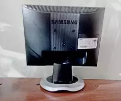 Монитор Samsung SyncMaster 510N 15". - 3