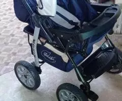 Коляска прогулочная . - 2