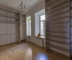 Продам 5 ккв, 130 кв.м, Адмиралтейский р-н, Почтамтская ул., д.13 - 7