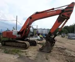Гусеничный экскаватор Hitachi 220, 1 m3 - 3